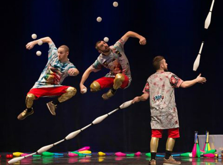 water on mars performers jugglers