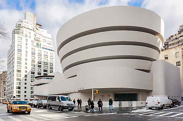 Guggenheim museum NYC Frank Lloyd Wright building