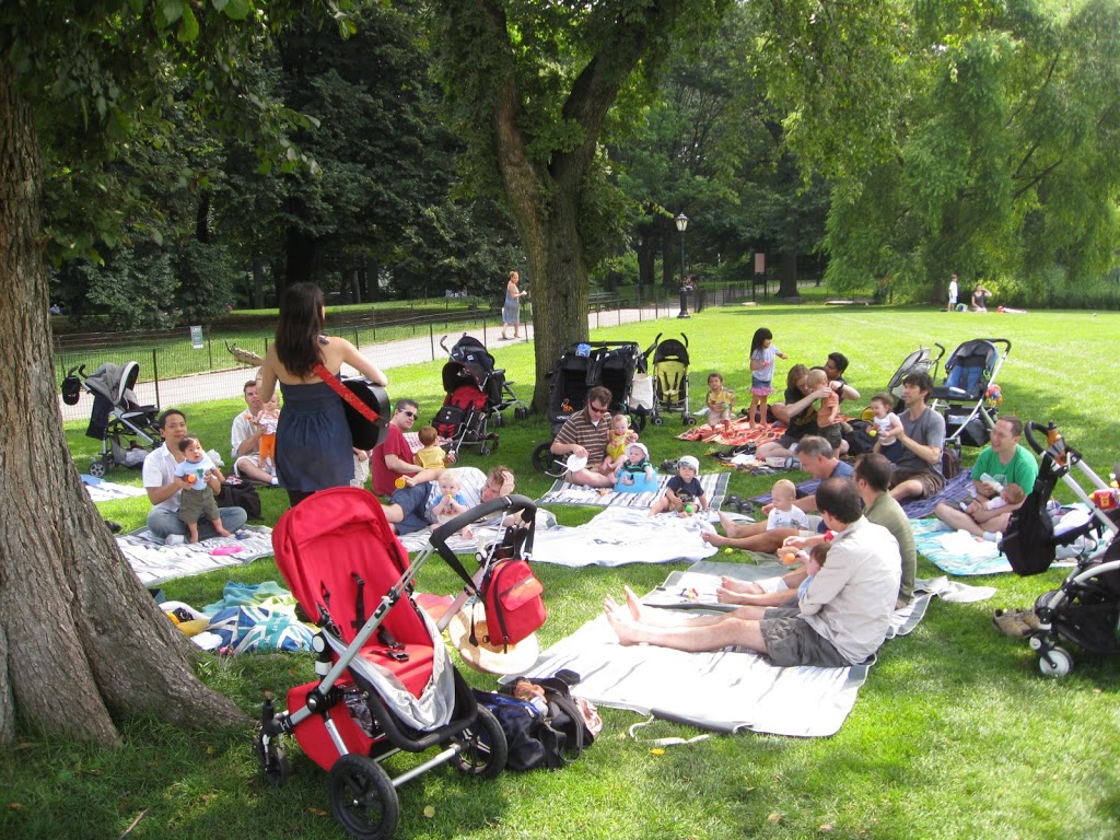 Dads Jam in Central Park With Kids Musician Joanie Leeds