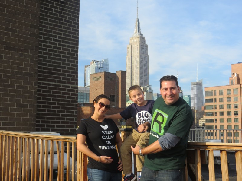 NYC, announcing pregnancy