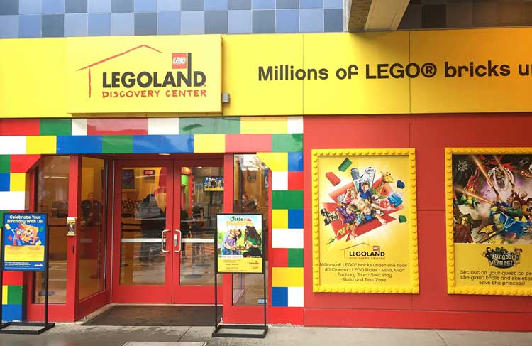 Legoland Discovery Center Westchester front entrance
