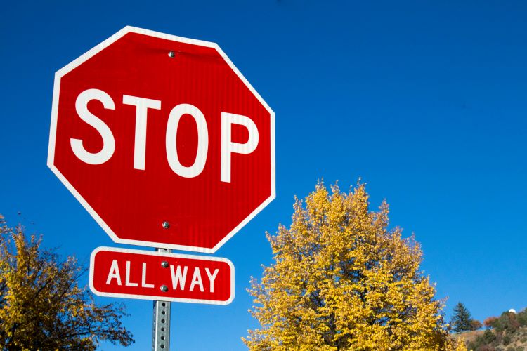 stop sign all wat end any argument